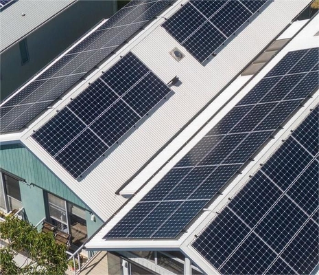 Yüksek Verimlilikli 51.2Vdc Şebekeden Dışarı Güneş Sistemi Kiti Myanmar Pazarı İçin