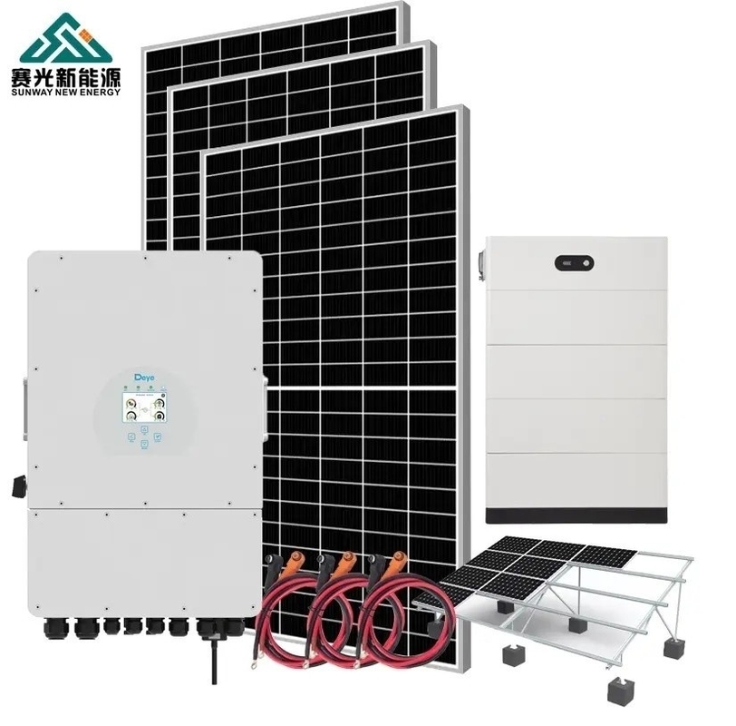 48Vdc / 51.2Vdc Çıkış Voltajı 100kw Konut kurulumları için Güneş Enerjisi Sistemi